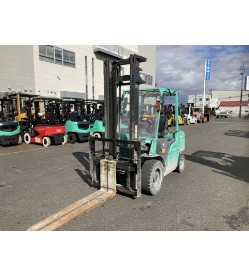 Xe nâng Nhật bãi 3 tấn 4 mét dịch giá Mitsubishi FDE30T F14F S4S, đã qua sử dụng, sản xuất tại Nhật Bản 2020